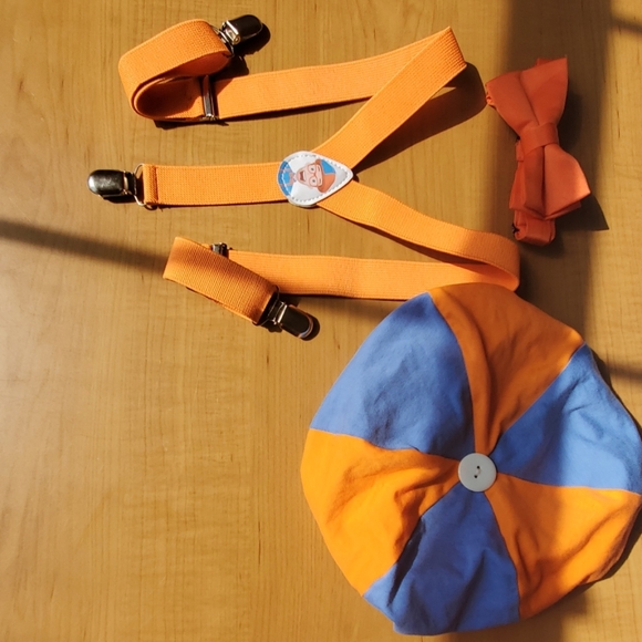 Adjustable and Clip On Blippi Kids Orange Suspenders and Bow Tie for Children